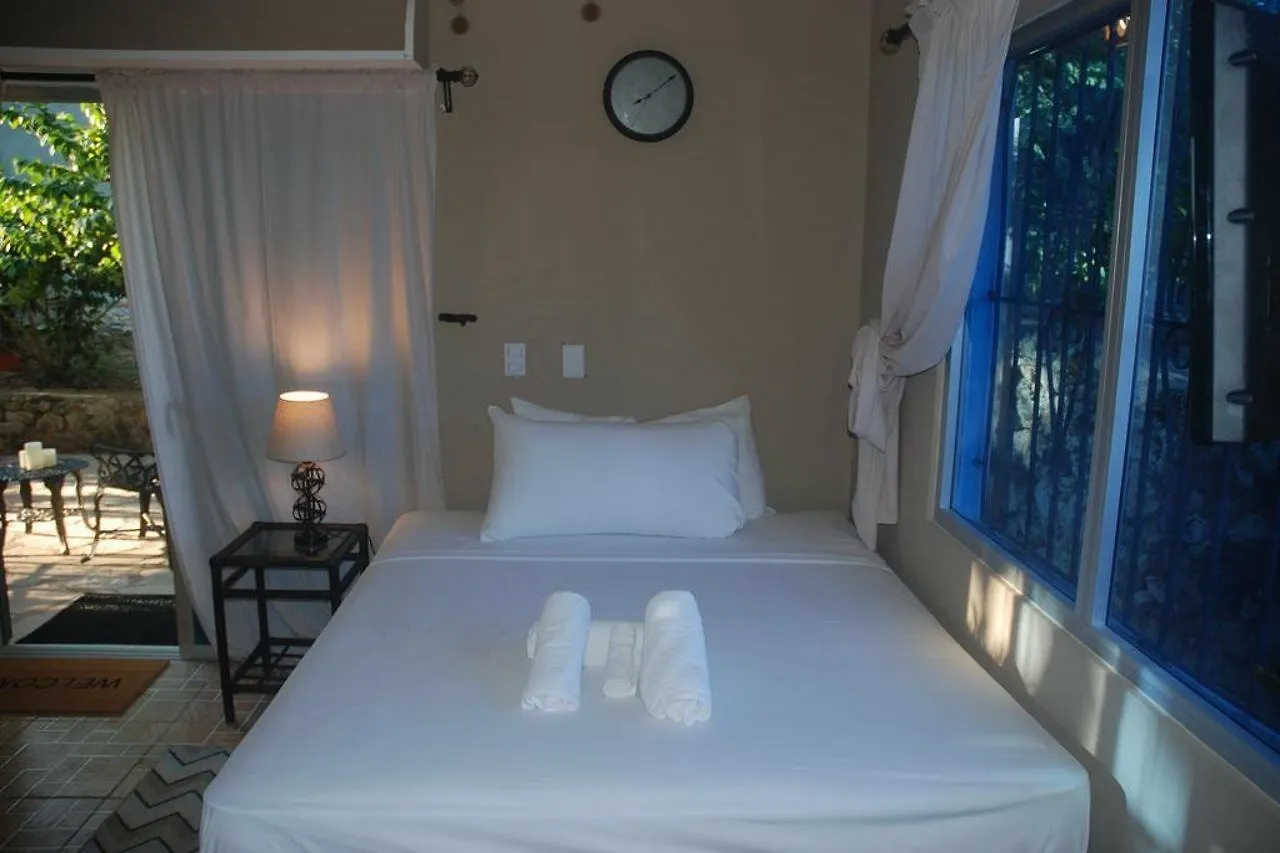 아파트 E And J Boutique Residences Sosúa